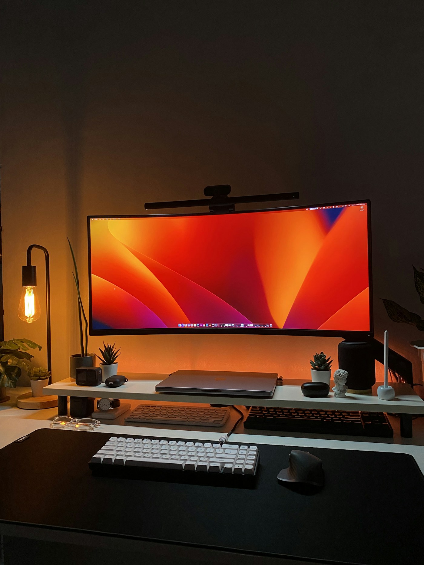 Philippine workplace photograph